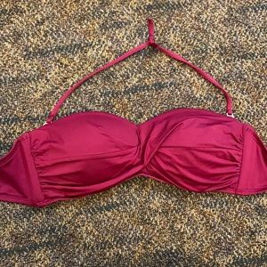 Cute dark pink bikini top